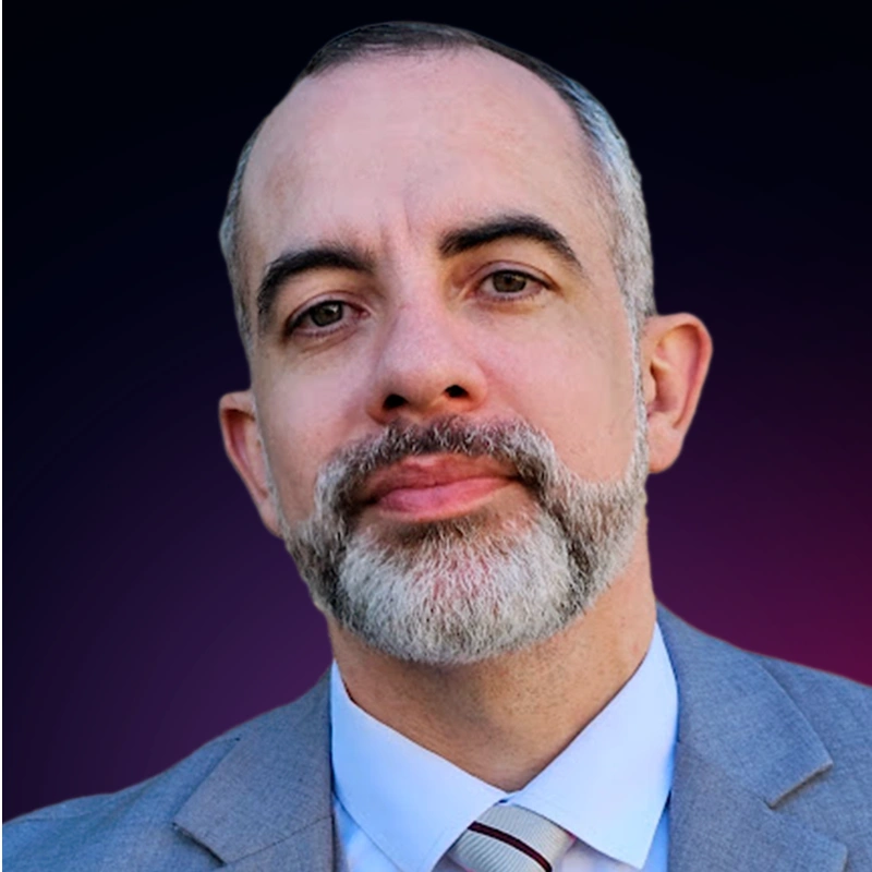 Italo Mariano, da Estratégia Concursos, vai falar sobre automação de SEO com IA